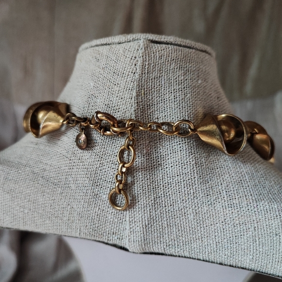 J Crew Pea in a Pod Fortune Cookie Oxidized Brass Metal Necklace Signed - Picture 14 of 14